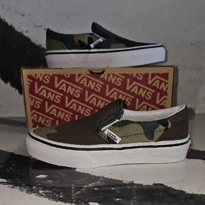 Vans Green and Brown Camouflage Sneakers